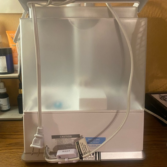 Levoit Warm and Cool Mist Humidifier - Picture 5 of 12